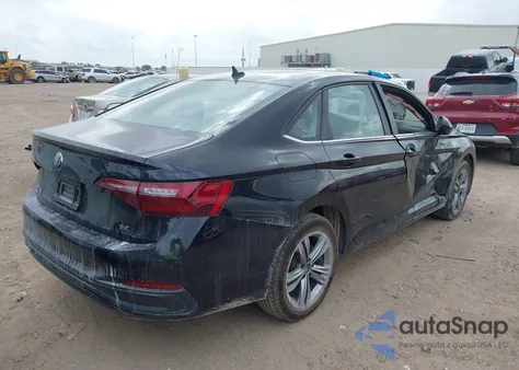 2024 Volkswagen Jetta 1.5T Se from USA, damaged, VIN 3VW7M7BU7RM003609